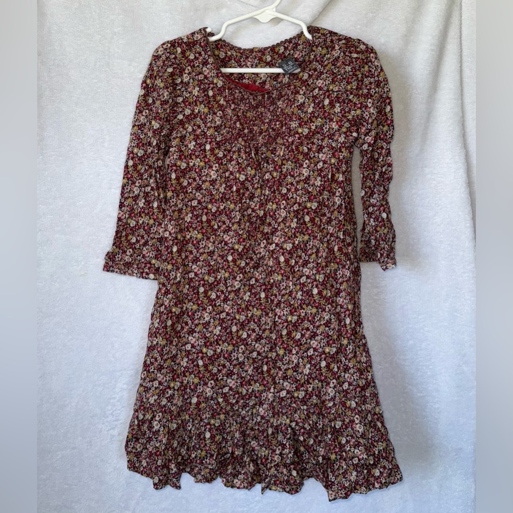 Zara size 5-6 red long sleeve flower dress